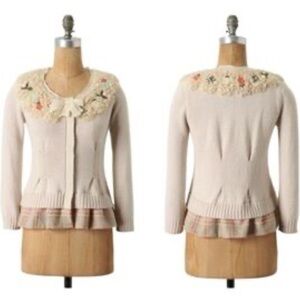 Anthropologie Field Flower Cardigan Sweater Size medium Button Peplum Hem cream